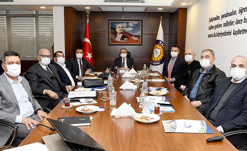 Vali Su, ‘Tarsus OSB Yönetim Kurulu ve Müteşebbis Heyet Toplantısı’na Başkanlık Etti